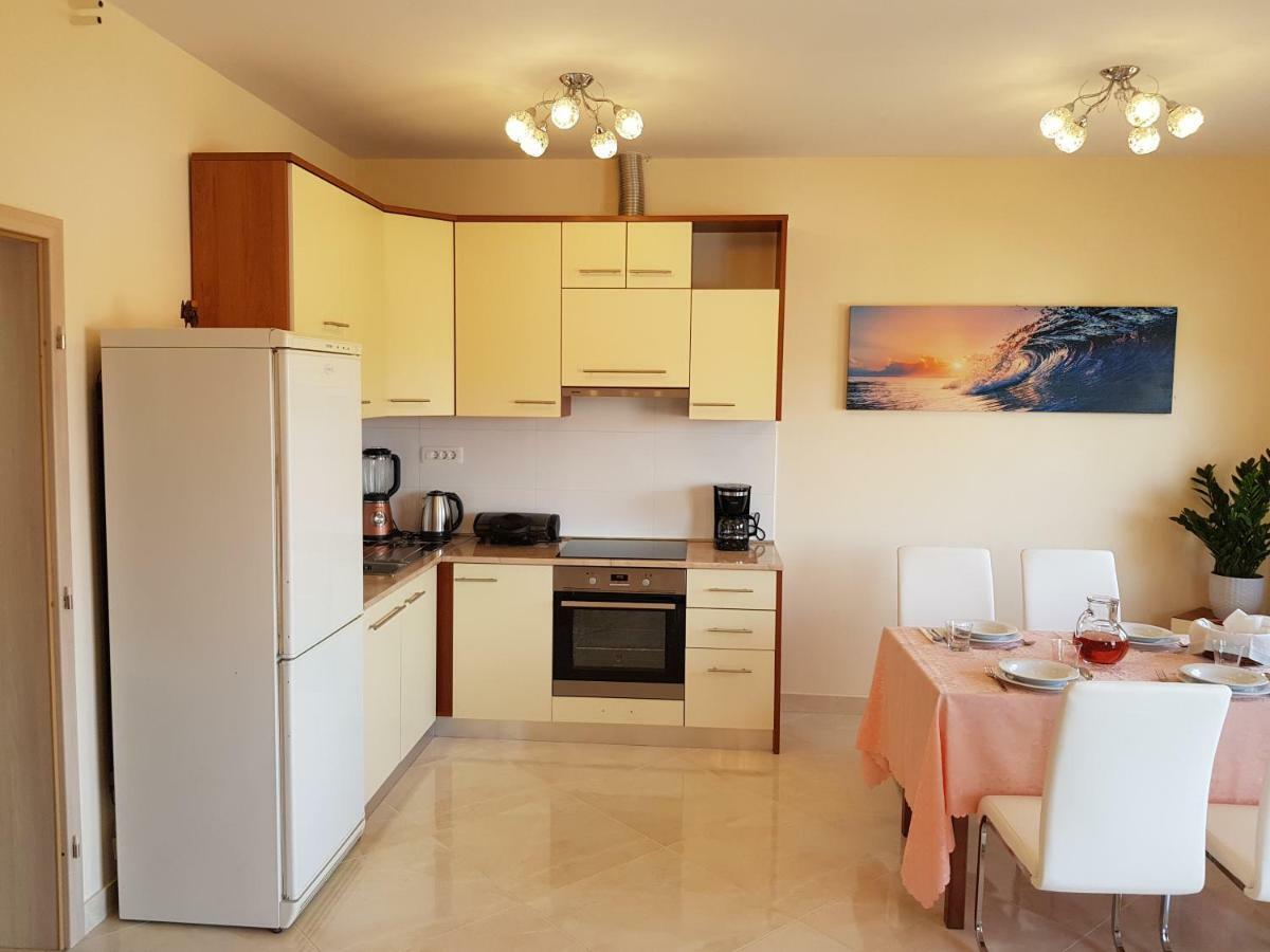 Apartman Vesna Malinska Ngoại thất bức ảnh