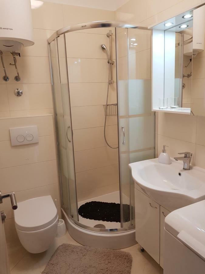 Apartman Vesna Malinska Ngoại thất bức ảnh