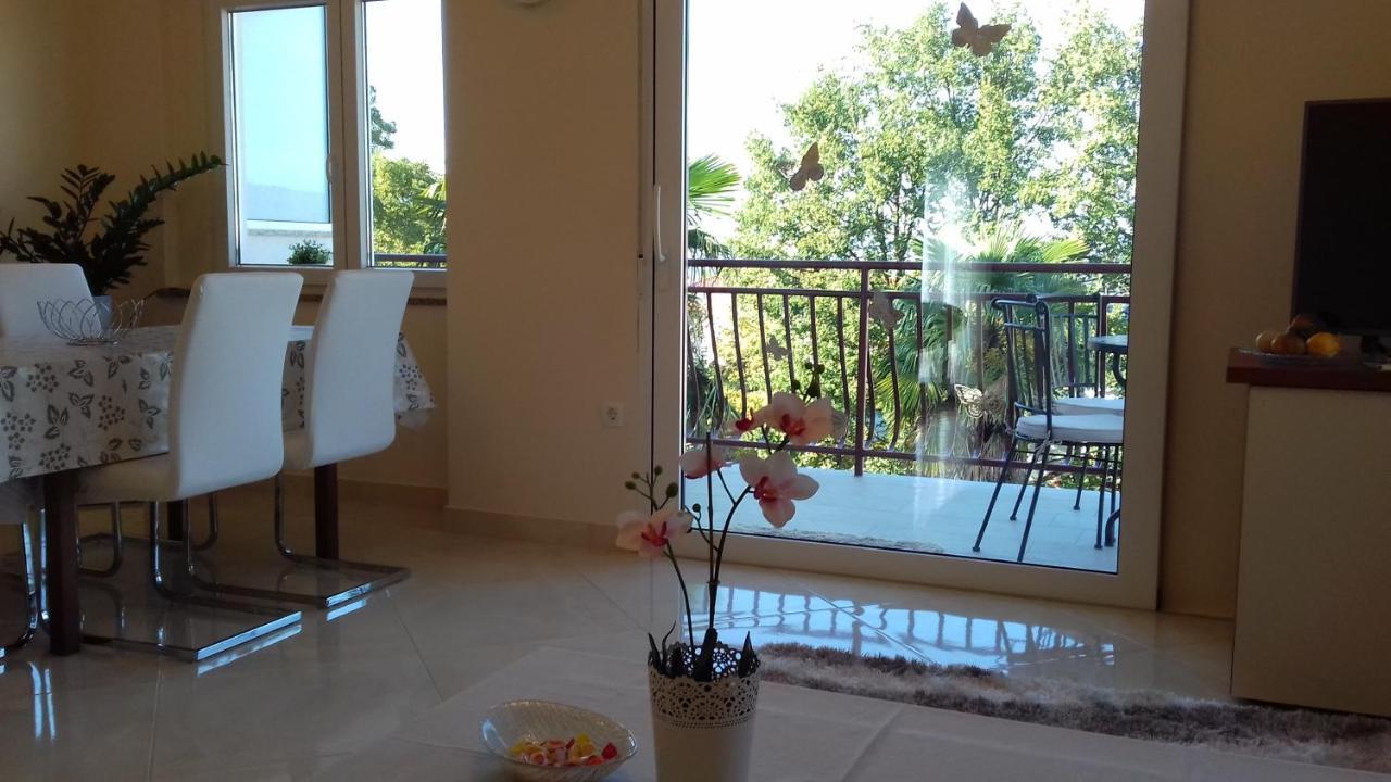 Apartman Vesna Malinska Ngoại thất bức ảnh