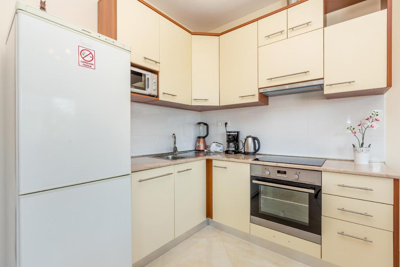 Apartman Vesna Malinska Ngoại thất bức ảnh
